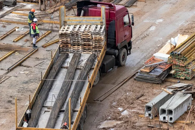 Material delivery truck
